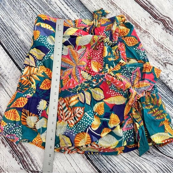 Cynthia Rowley Cynthia Rowley 100% Cotton Tropical Floral Multicolor Wrap R Size 30" / US 8 / IT 44 - 8 Thumbnail