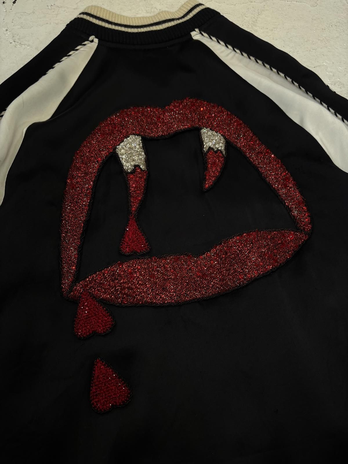 Saint Laurent Paris Saint Laurent Paris Blood Luster Silk Jacket Size US S / EU 44-46 / 1 - 3 Thumbnail