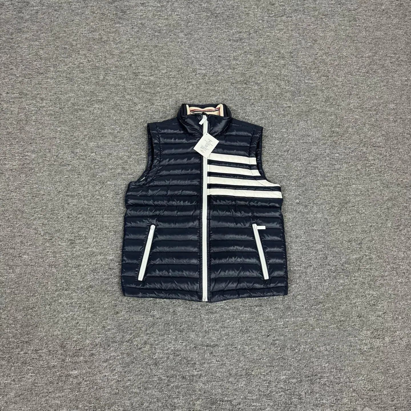 Thom Browne Thom Browne Classic four-barrier down vest| Size S / US 4 / IT 40 - 1 Thumbnail