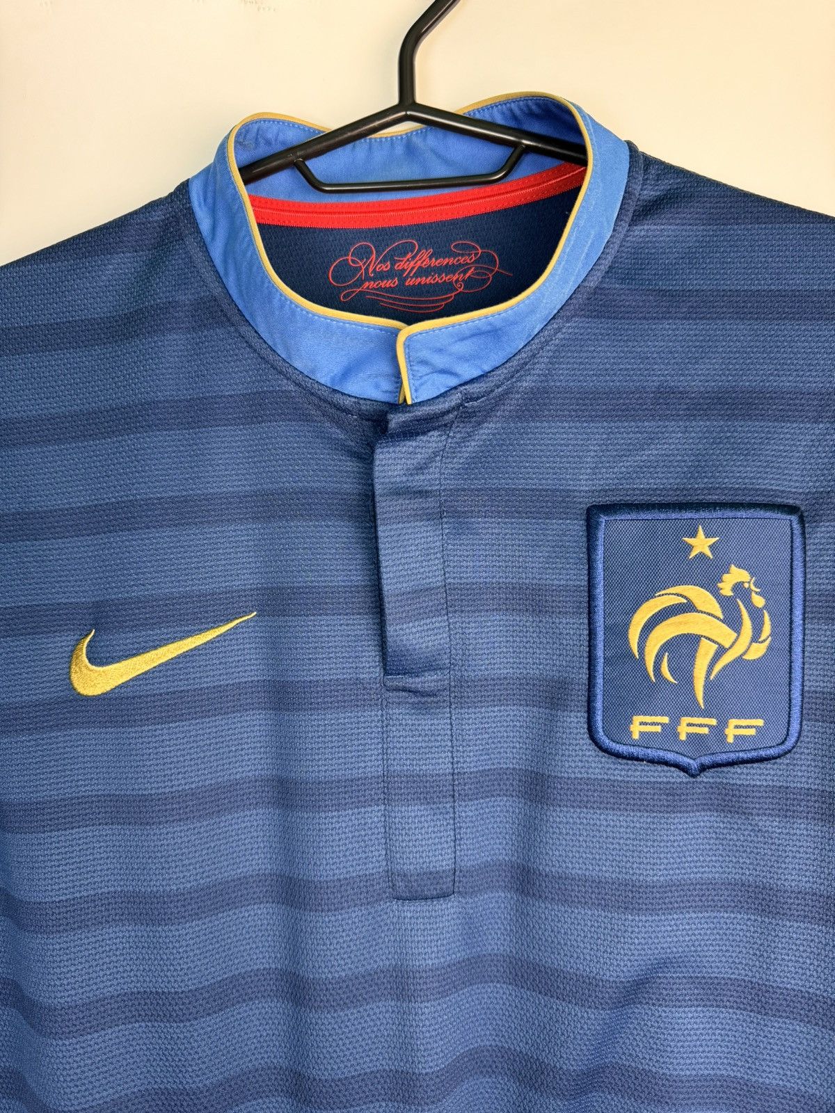 Nike FRANCE 2012 HOME FOOTBALL SHIRT SOCCER JERSEY NIKE Size US L / EU 52-54 / 3 - 4 Thumbnail