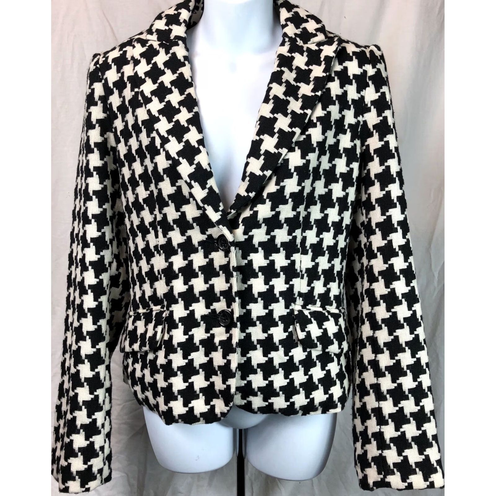 Vintage VINTAGE George By Mark Eisen Blazer 8 Blk/Ivory Houndstooth 2 Button Notch Collar Lined Short Jacket Womens Size M / US 6-8 / IT 42-44 - 5 Thumbnail