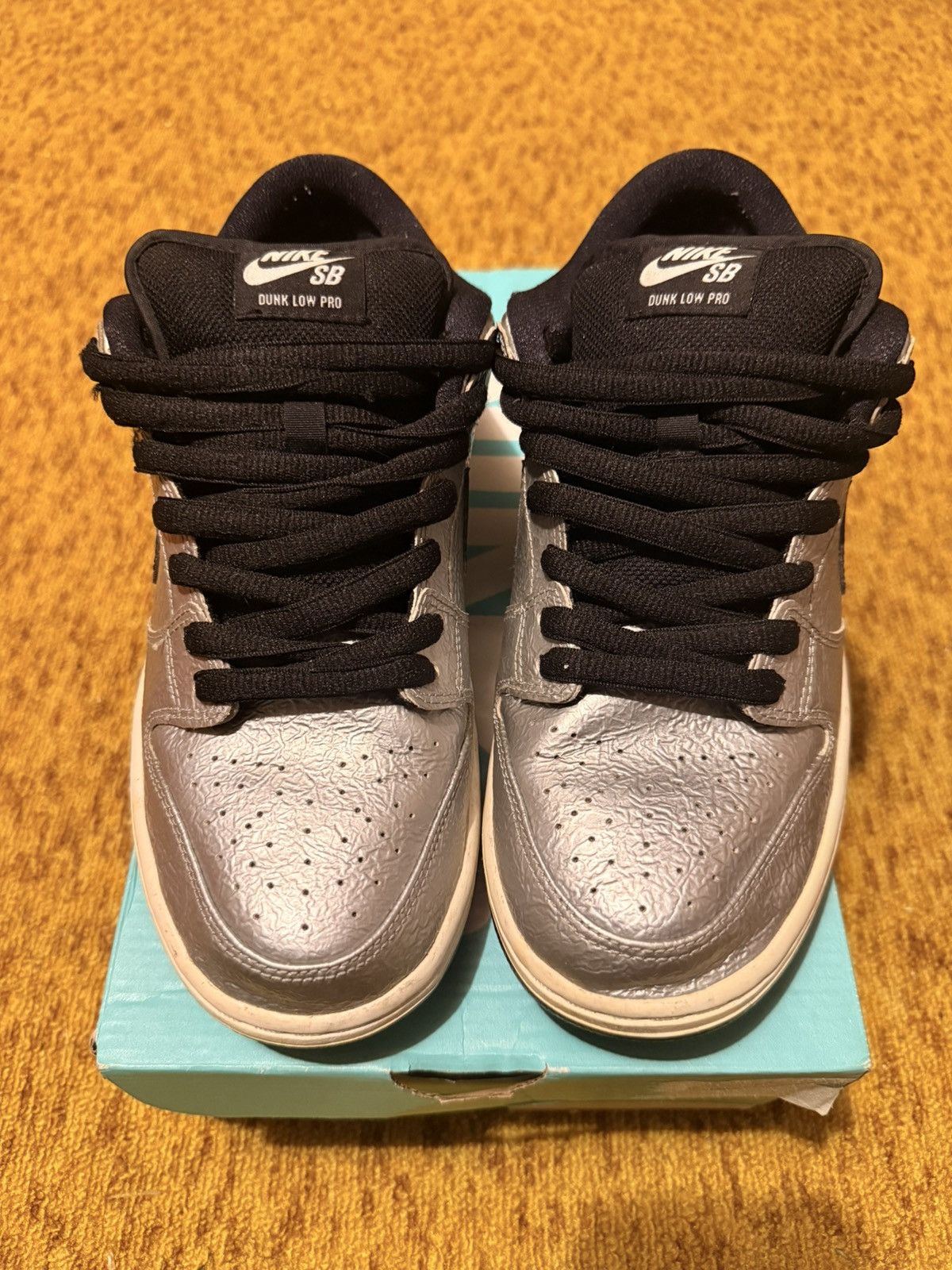 Nike SB NIKE SB DUNK LOW “COLD PIZZA” Size US 8 / EU 41 - 8 Thumbnail