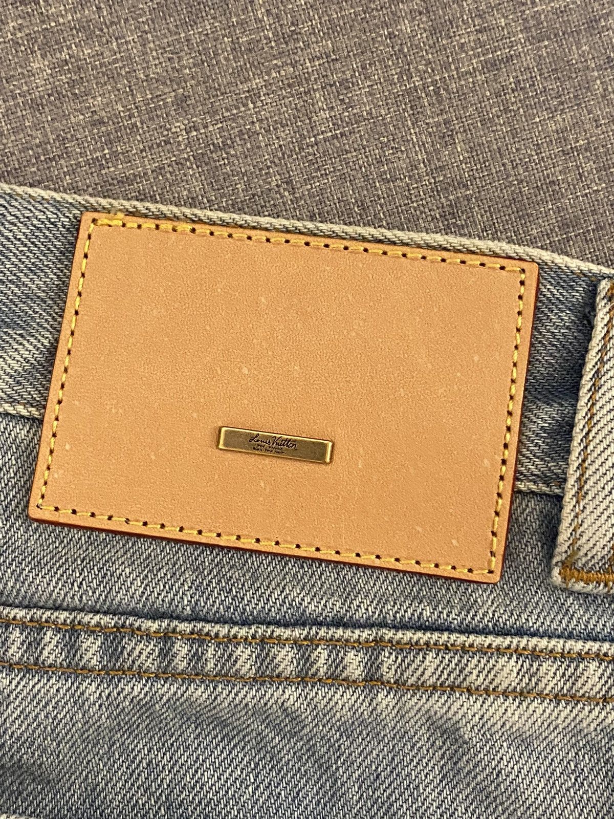 Louis Vuitton Louis Vuitton blue washed slim denim jeans 30 Size US 30 / EU 46 - 6 Thumbnail