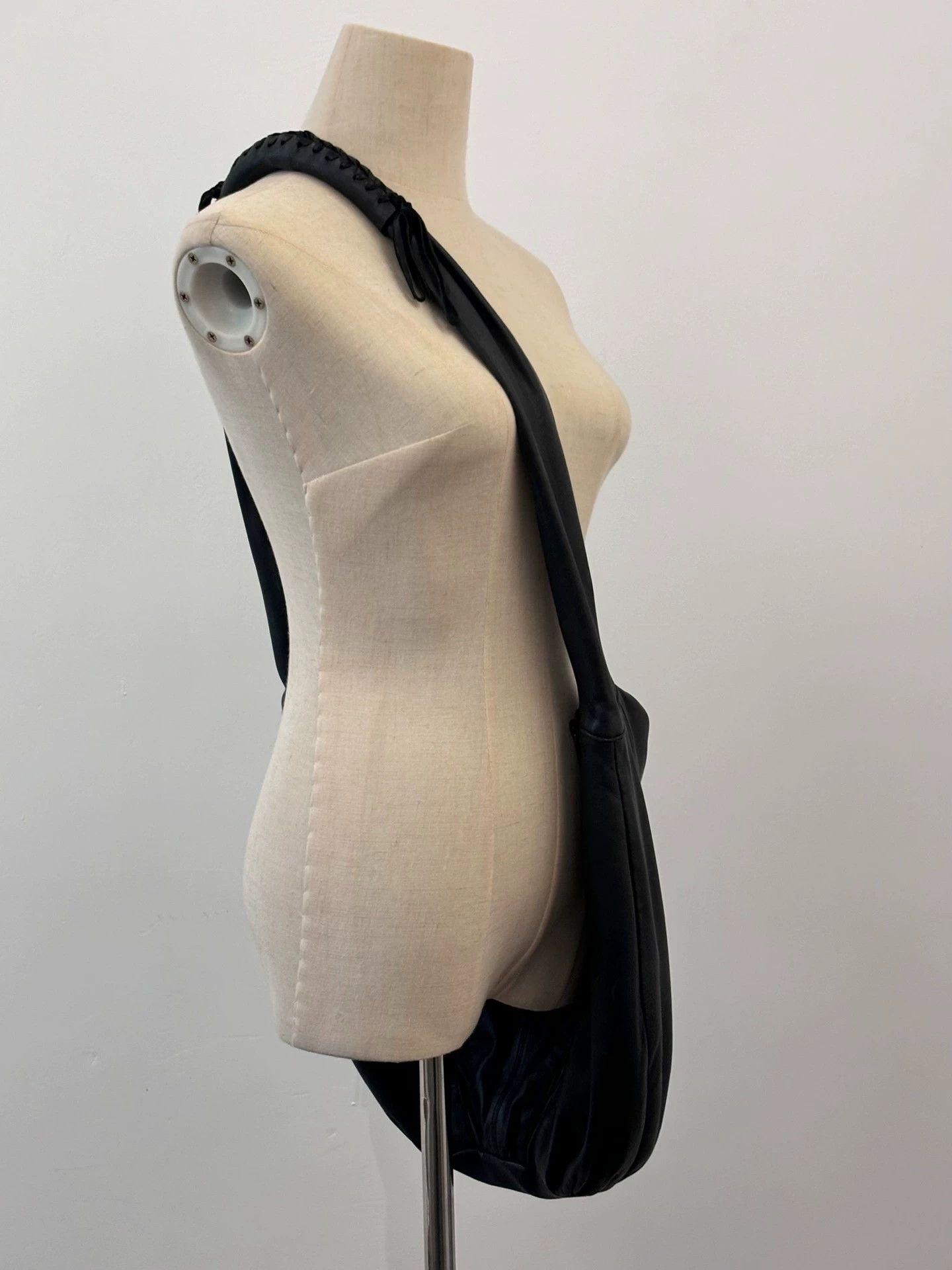 Maison Margiela Maison Margiela 00S Croissant Bag Black Lambskin Size ONE SIZE - 8 Thumbnail