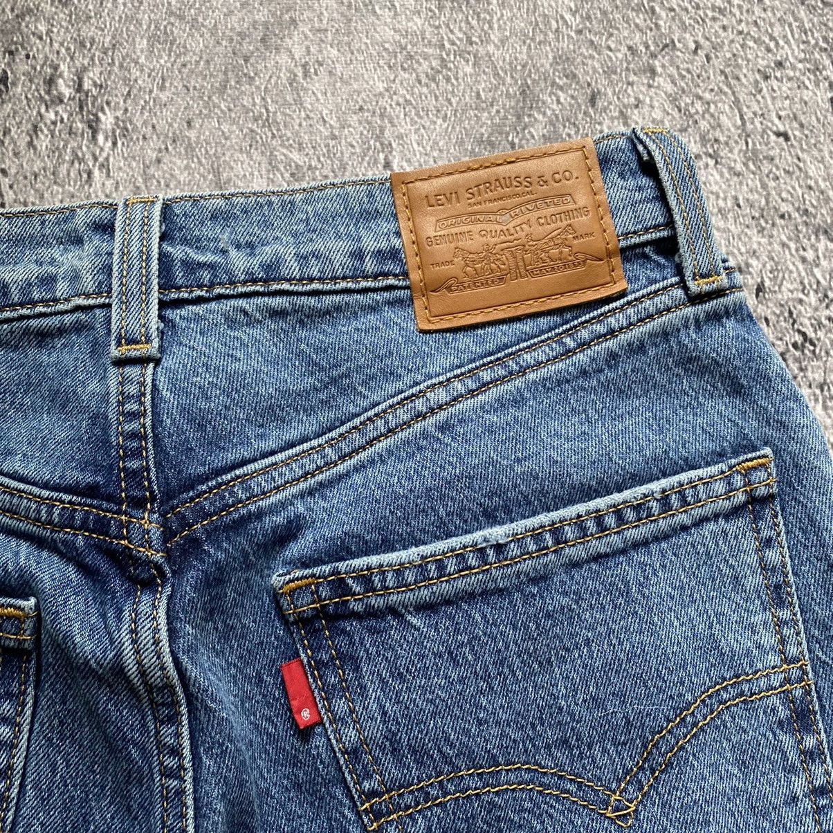 Jean × Vintage Heavy Washed Faded Navy Ripped Baggy Levis Jeans Size 28" / US 6 / IT 42 - 9 Thumbnail