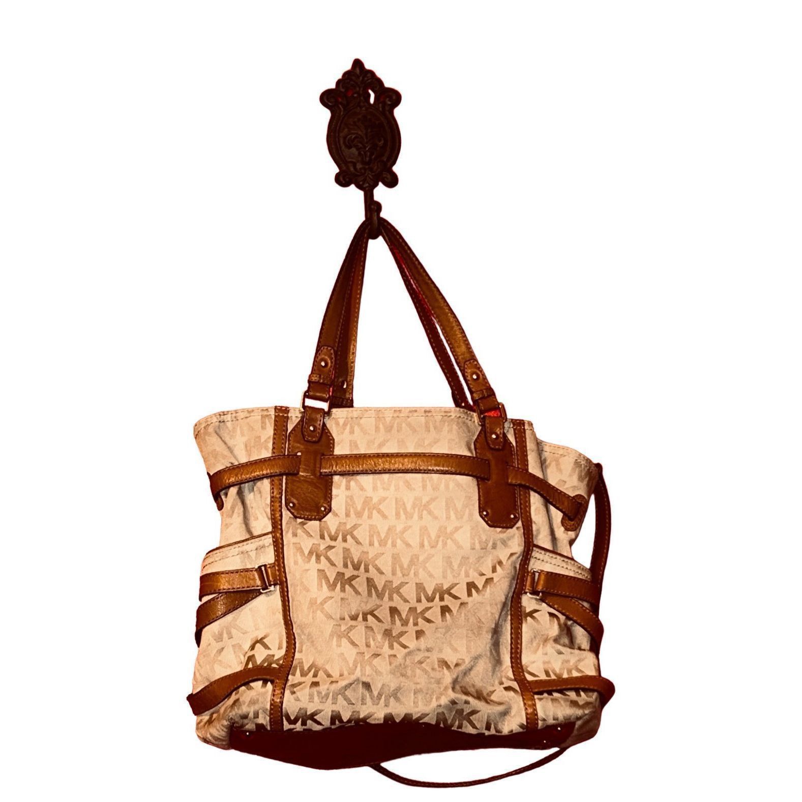 Michael Kors Michael Kors Large MK Tan Purse Shoulder Bag Size ONE SIZE - 2 Thumbnail
