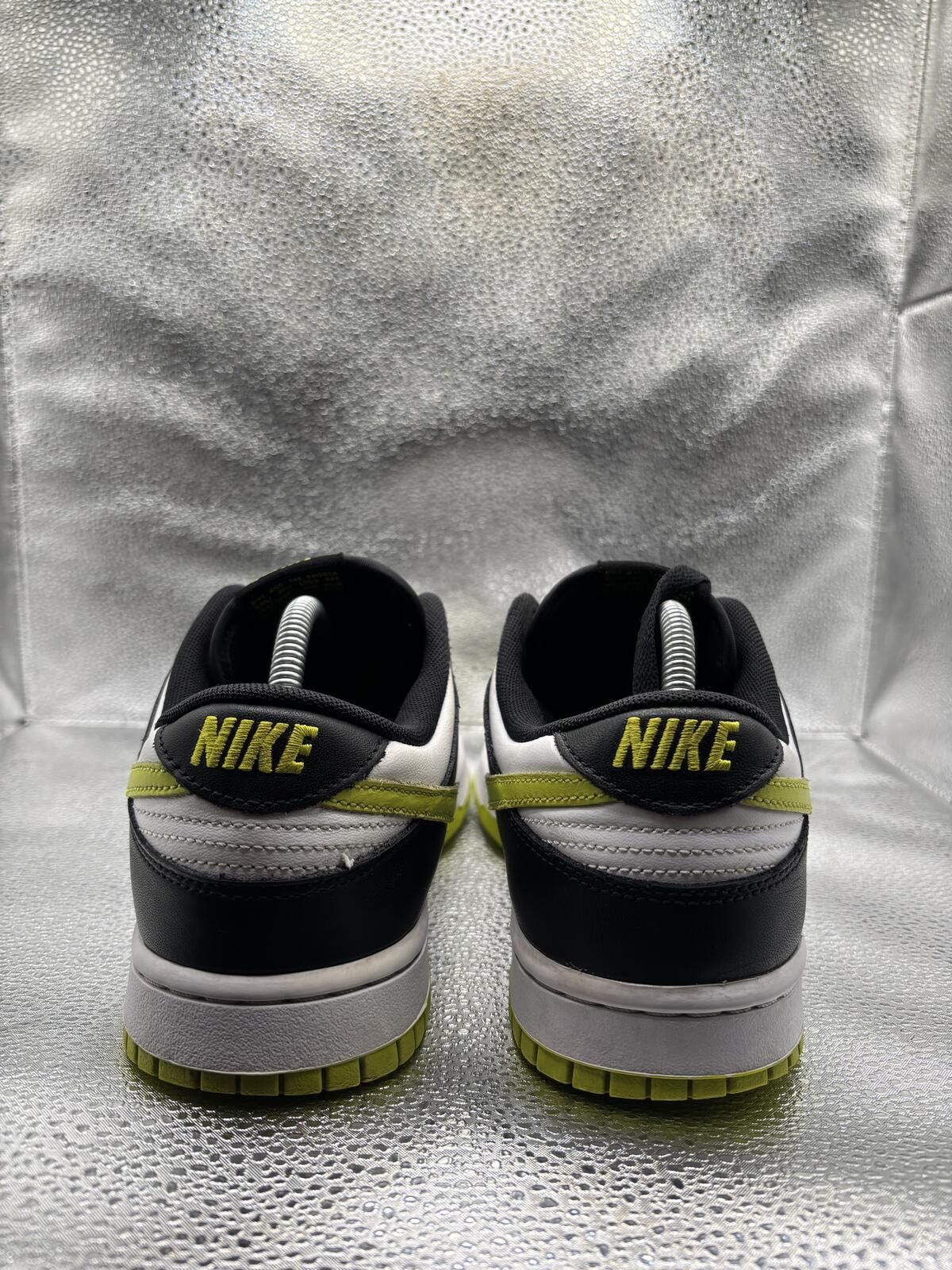 Nike Nike dunk low black bright cactus Size US 9 / EU 42 - 4 Thumbnail