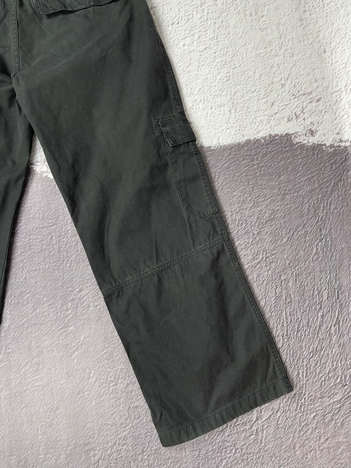 Guess × Vintage Guess USA vintage black faded utility cargo wide pants Size US 36 / EU 52 - 16 Thumbnail
