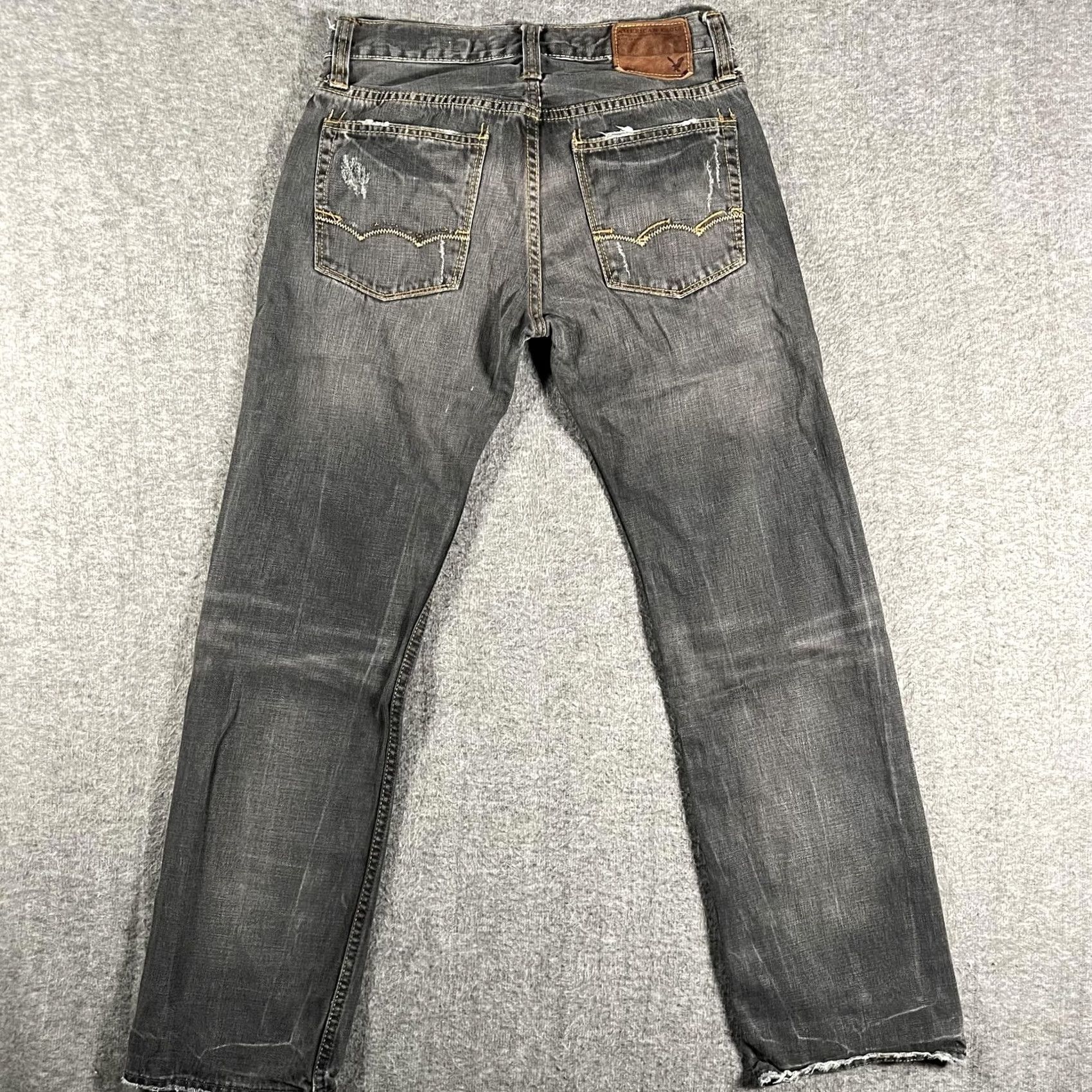 American Eagle Outfitters VINTAGE American Eagle Jeans Mens 32x30 Faded Black Straight Leg Distressed Button Fly Size US 32 / EU 48 - 3 Thumbnail