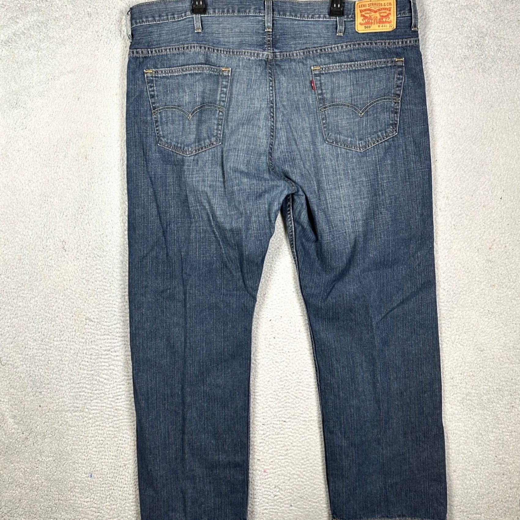Levi's Levi's 569 Jeans Mens 44X32 Blue Relaxed Straight 5-Pocket Denim Casual EUC Size US 44 / EU 60 - 2 Thumbnail
