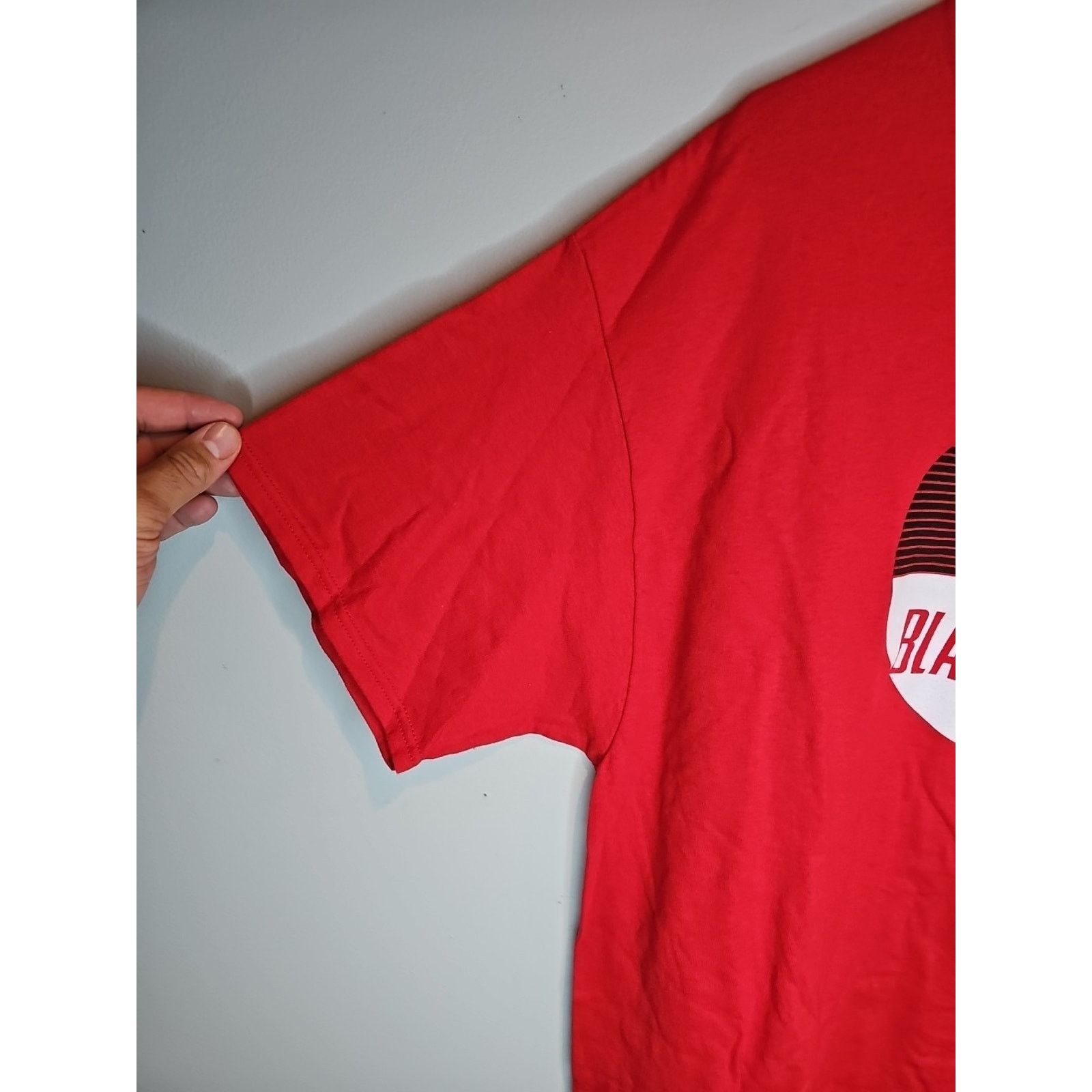 NHL NHL Chicago Blackhawks Hockey T-Shirt Men's Size XL Logo NWT Size US XL / EU 56 / 4 - 3 Thumbnail