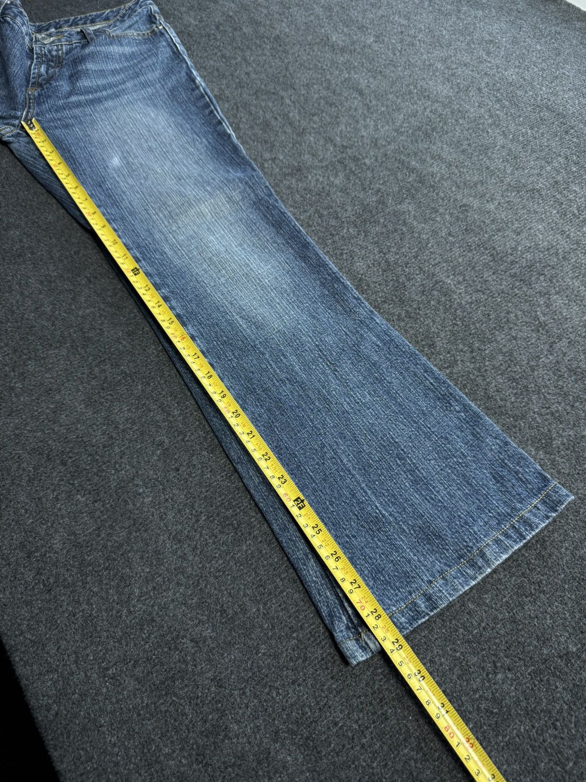 Lee Archive 90s Retro Lee Japan Y2K Flare Denim Jeans Low Rise Size 28" / US 6 / IT 42 - 20 Thumbnail