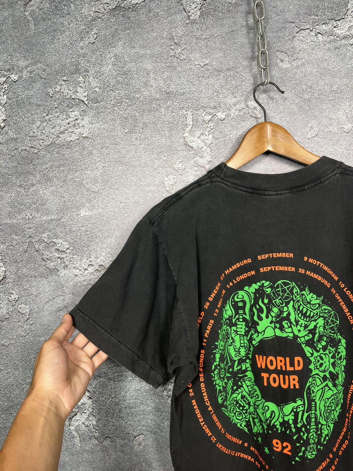 Band Tees Rare Vintage White Zombie 1992 World Tour Band Tee T-shirt Size US M / EU 48-50 / 2 - 12 Thumbnail