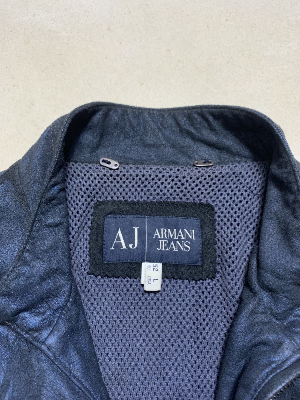 Armani Armani Jeans Navy Cracked Effect Faux Suede Size US L / EU 52-54 / 3 - 10 Thumbnail