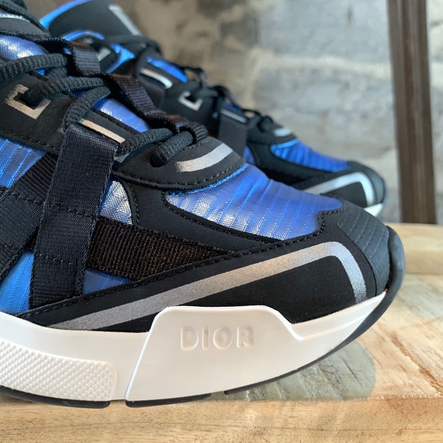 Club Sorayama × Dior Christian Dior X Sorayama B24 Runtek Blue Sneakers Size US 8 / EU 41 - 4 Thumbnail