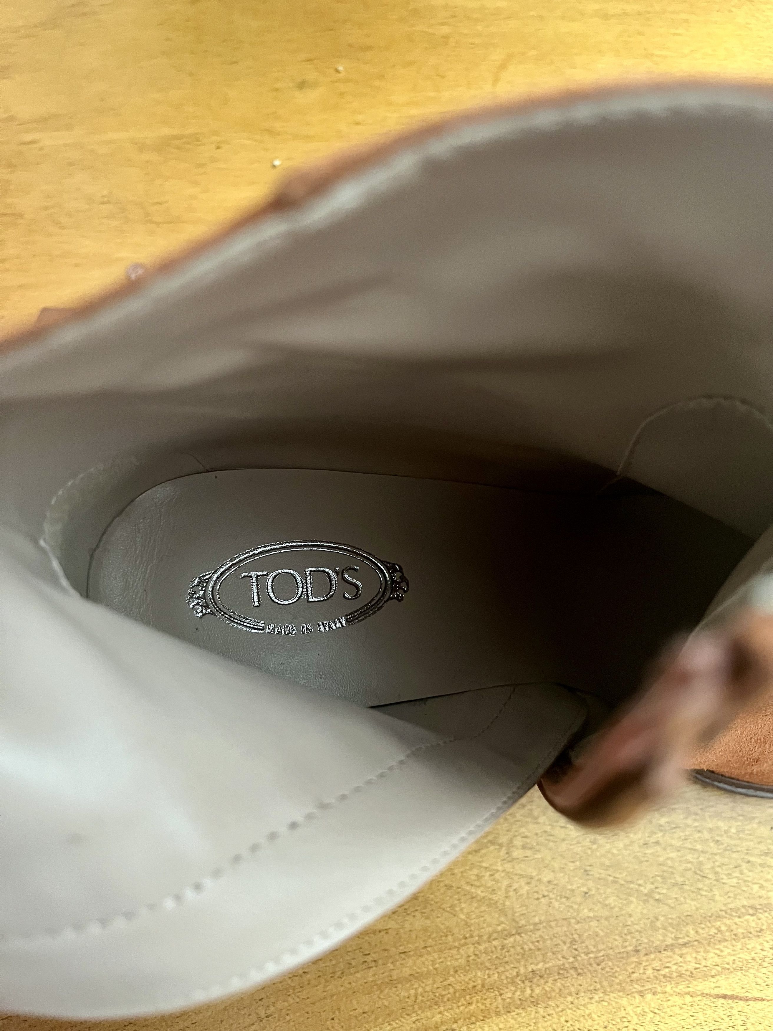 Tod's Suede and Leather Ankle Boots Size US 8 / IT 38 - 4 Thumbnail