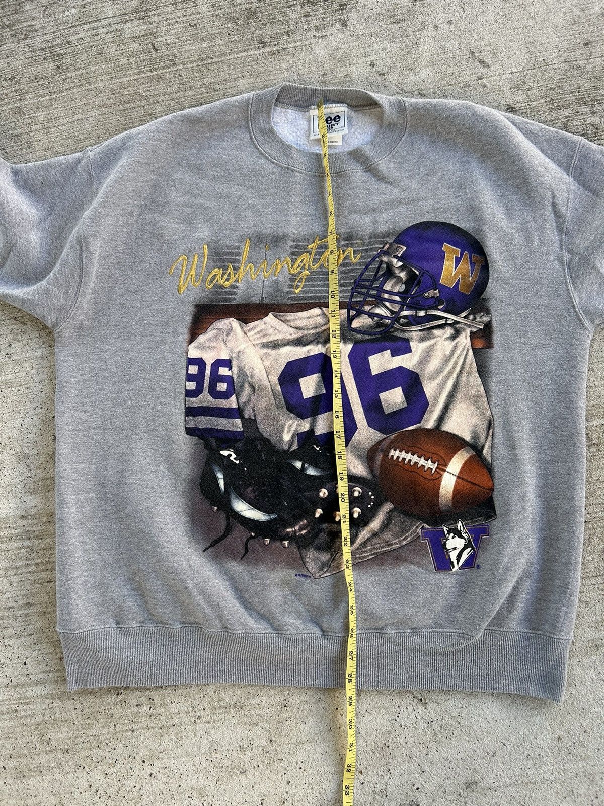 Vintage Vintage 90’s Lee Sport Washington Huskies sweatshirt Size US XL / EU 56 / 4 - 4 Thumbnail