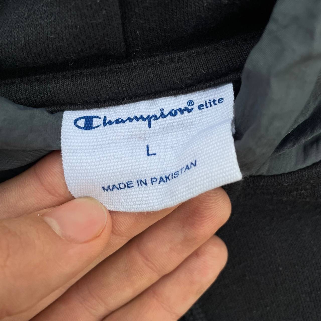 Champion Vintage Japanese Style Hoodie Champion Basic Fit Y2K 00s UsA Size US L / EU 52-54 / 3 - 9 Thumbnail
