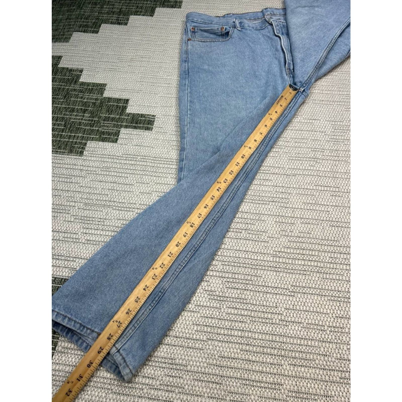 Levi's Levis 505 Jeans Mens Regular Straight Denim Blue 39x29 Cotton High Rise 40 Jeans Levi's 505 Mens Regular Straight Blue Denim Cotton High Rise 39x29 Size US 40 / EU 56 - 3 Thumbnail
