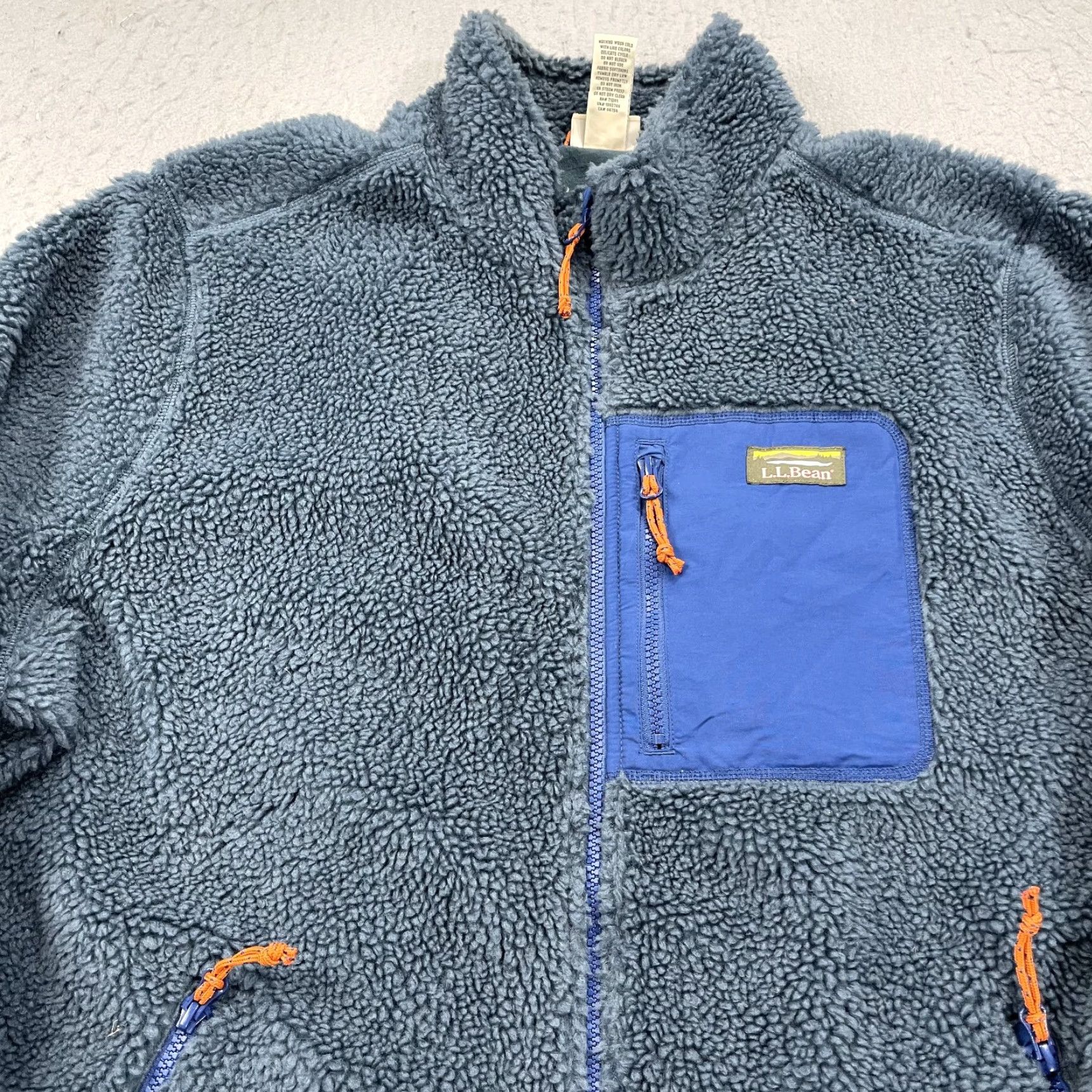 Vintage VINTAGE not applicable; use LL Bean Jacket Mens 3XL Blue Sherpa Fleece Full Zip Winter Bomber Jacket Mens Regular Blue 3XL Outdoor Classic Size US XXL / EU 58 / 5 - 2 Thumbnail