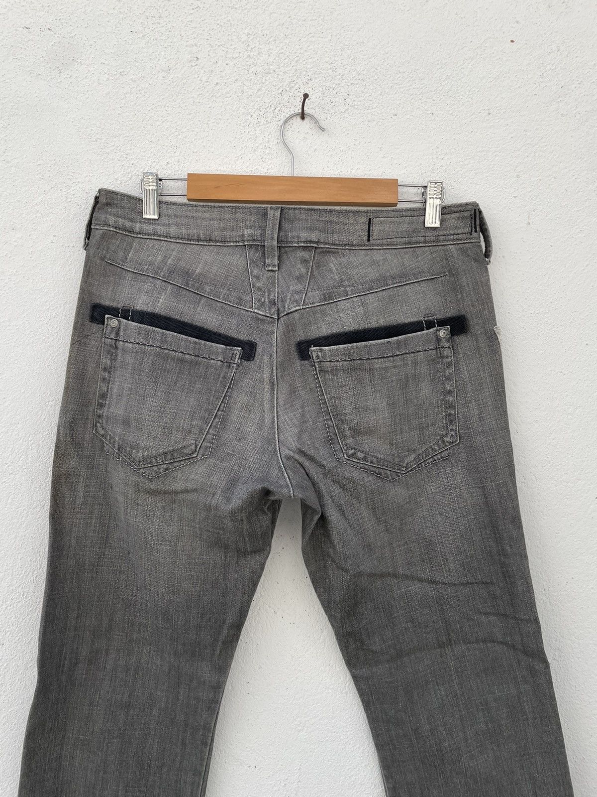 Marithe + Francois Girbaud Le De Jeans Marithe Francois Girbaud Zipper Jeans Size US 33 - 10 Thumbnail