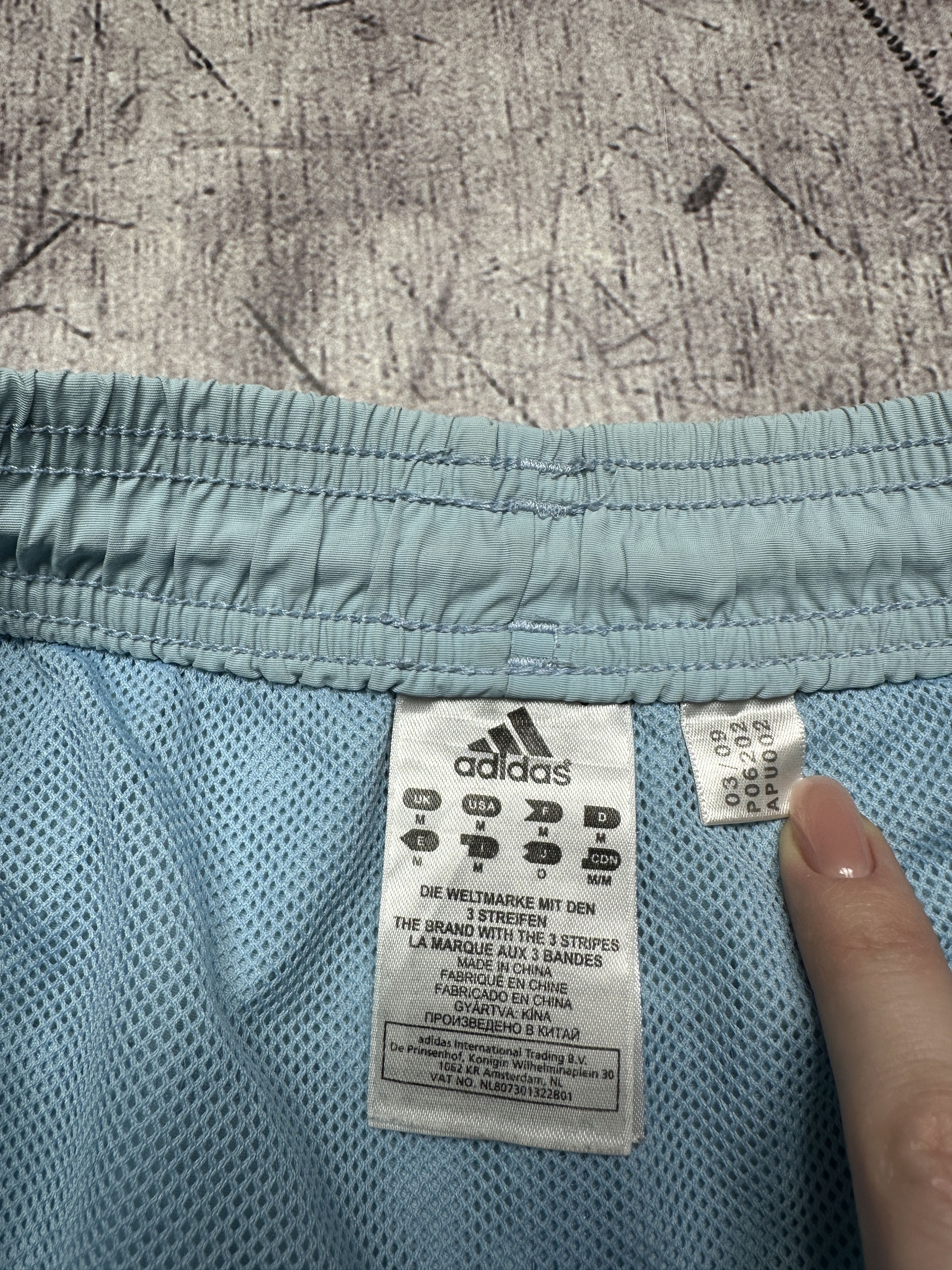 Adidas Adidas Vintage Mens Nylon Swimming Shorts Size US 32 / EU 48 - 5 Thumbnail