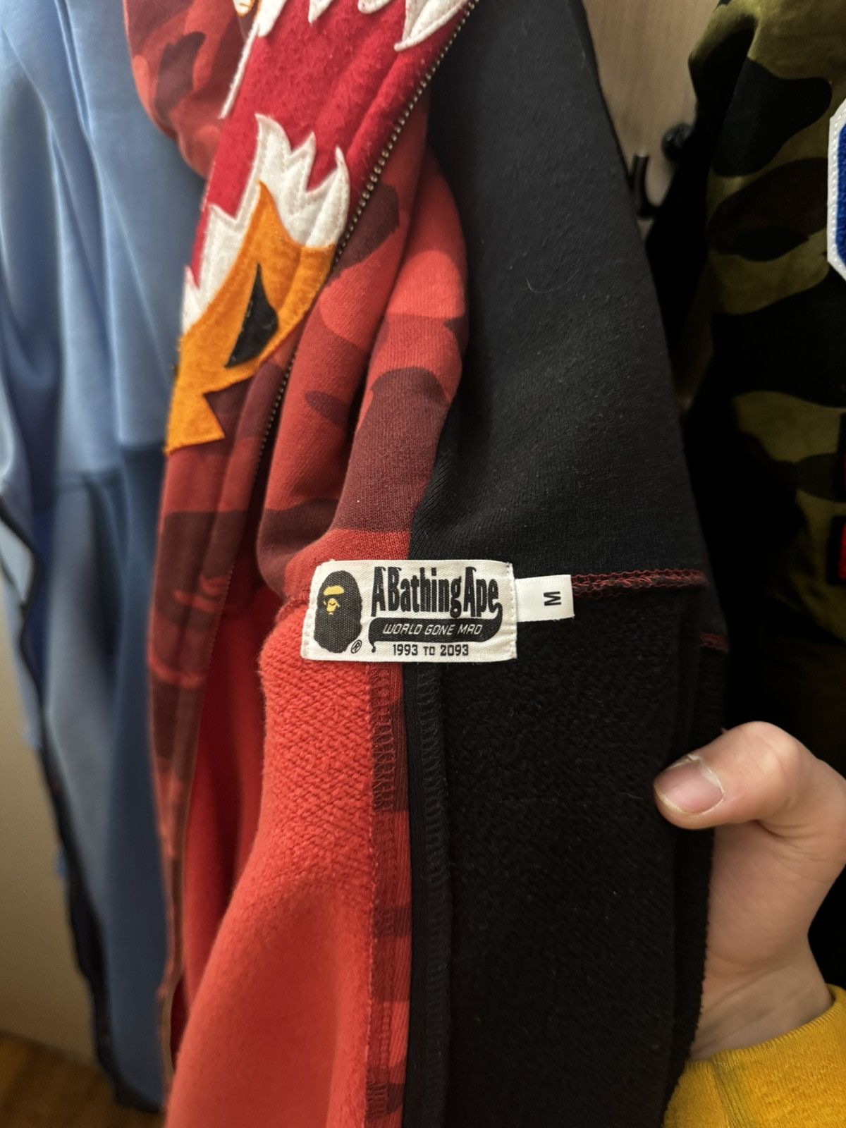 Bape Bape tiger/shark Size US M / EU 48-50 / 2 - 5 Thumbnail