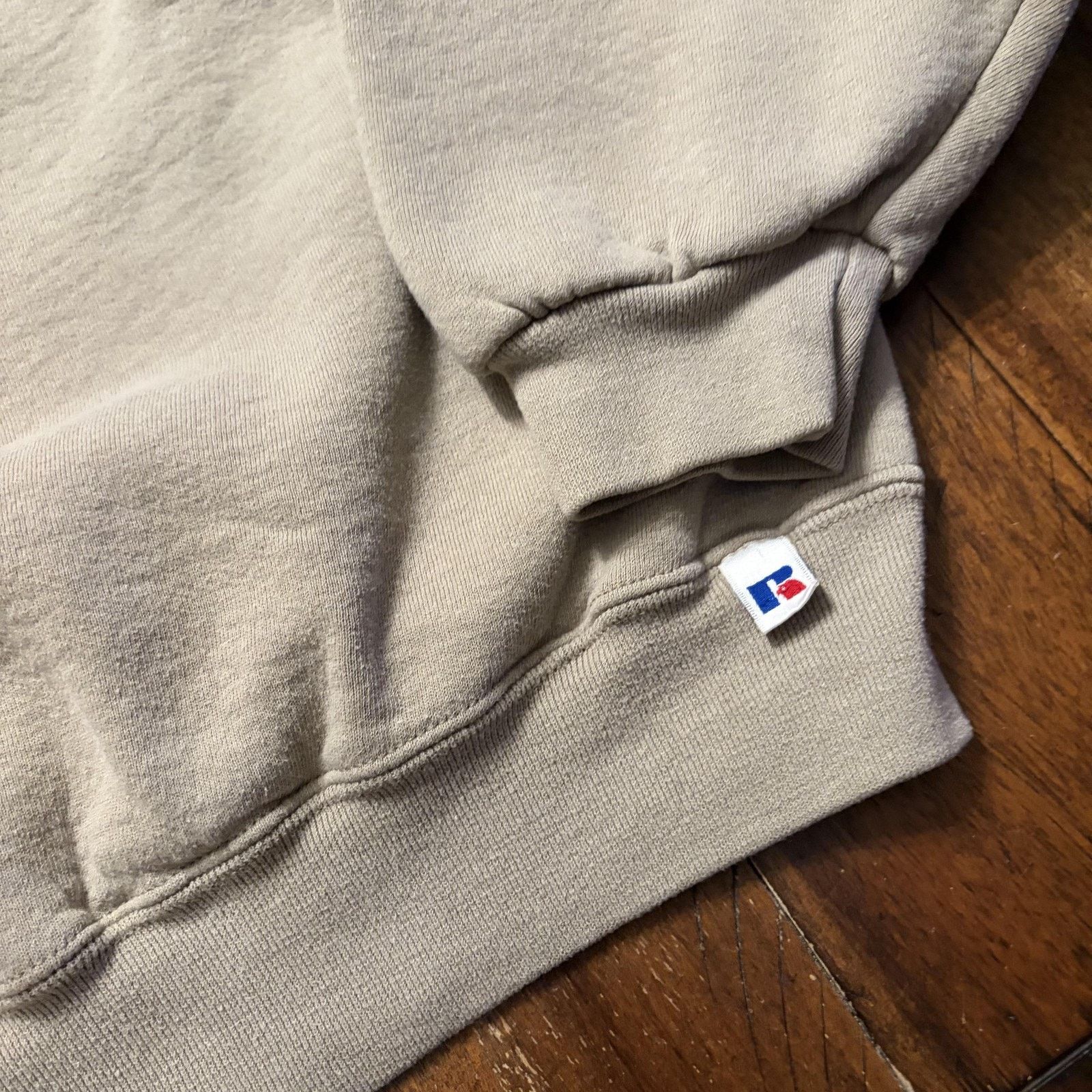 Russell Athletic Russell Athletic Sweatshirt Mens 2XL Beige Fleece Crewneck Size US XXL / EU 58 / 5 - 4 Thumbnail