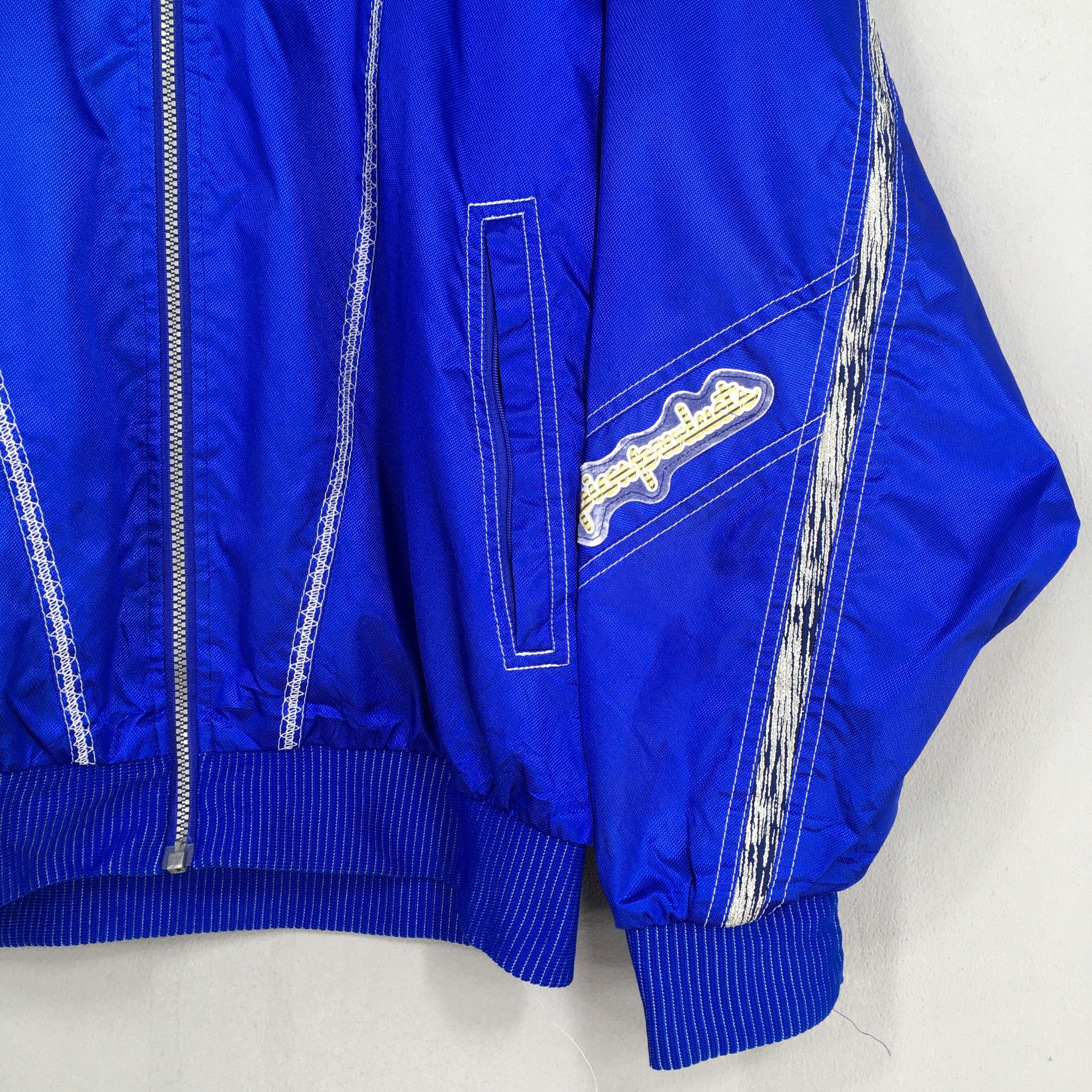 Champion Vintage 90s Champion Light Jacket Blue Windbreaker XLarge Size US XL / EU 56 / 4 - 7 Thumbnail