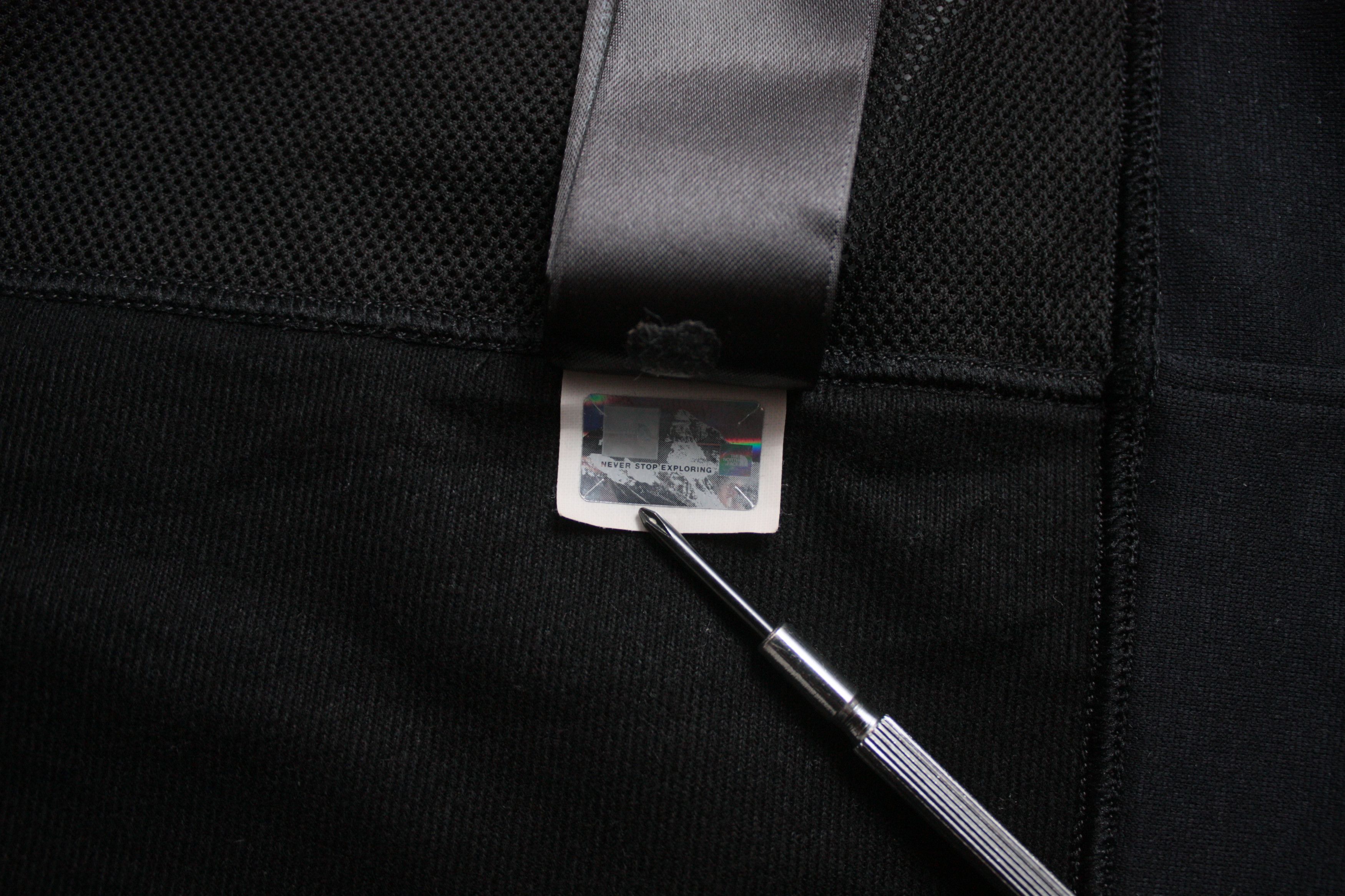 The North Face The North Face Gray Lightweight Windbreaker Men's S Size US S / EU 44-46 / 1 - 7 Thumbnail