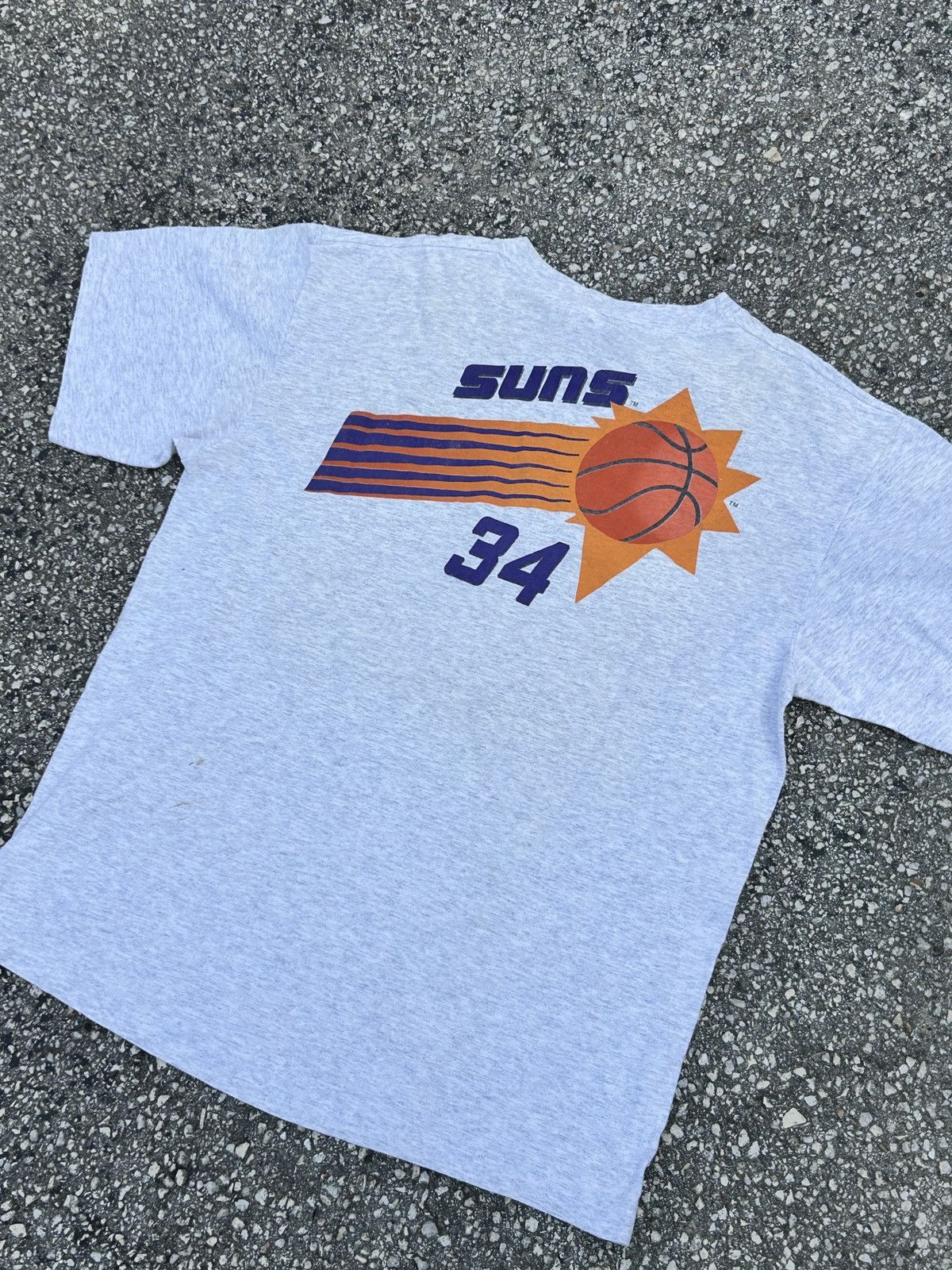 Nutmeg Nutmeg mills Phoenix Suns Charles Barkley tshirt size-L Size US L / EU 52-54 / 3 - 6 Thumbnail