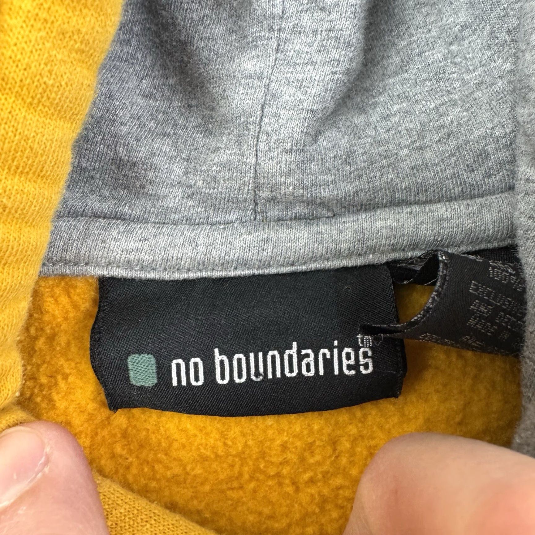 Vintage VINTAGE No Boundaries Hoodie Mens Adult Medium Yellow Grunge 90s Y2K Punk Pullover Sweatshirt Sweatshirt Hoodie Size US M / EU 48-50 / 2 - 6 Thumbnail