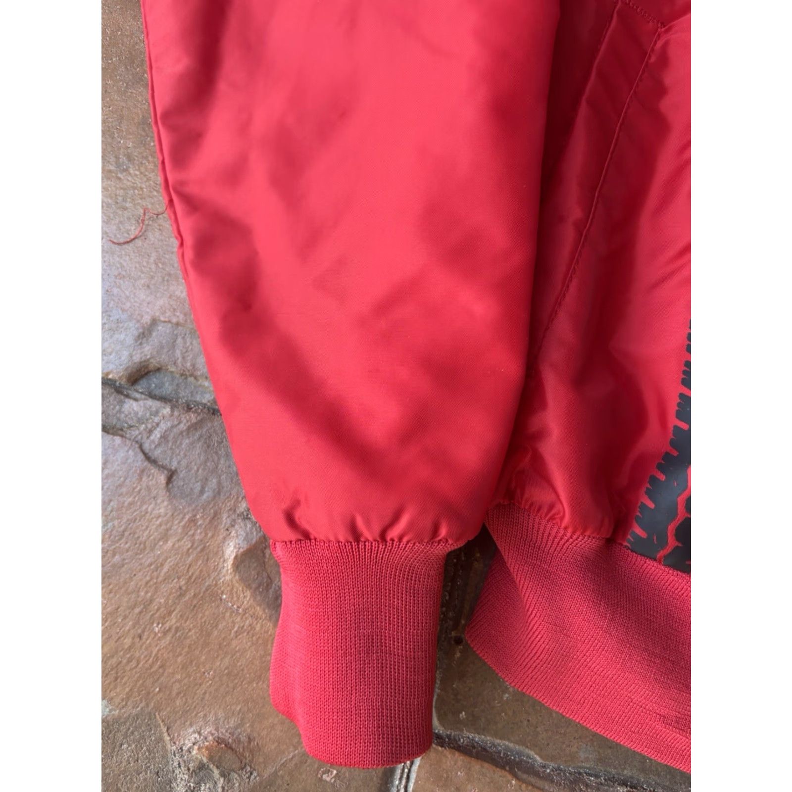 Vintage VINTAGE Le Mans Racing Satin Jacket USA Bomber Jacket Red L Men MVP 80s Size US L / EU 52-54 / 3 - 4 Thumbnail