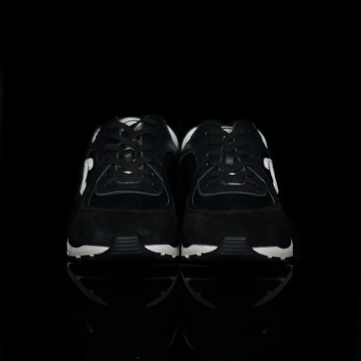 Chanel Chanel CC Sneakers Size US 11.5 / EU 44-45 - 3 Thumbnail