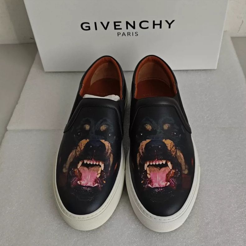 Givenchy Givenchy dog head slip-on sneakers Size US 8 / EU 41 - 2 Thumbnail