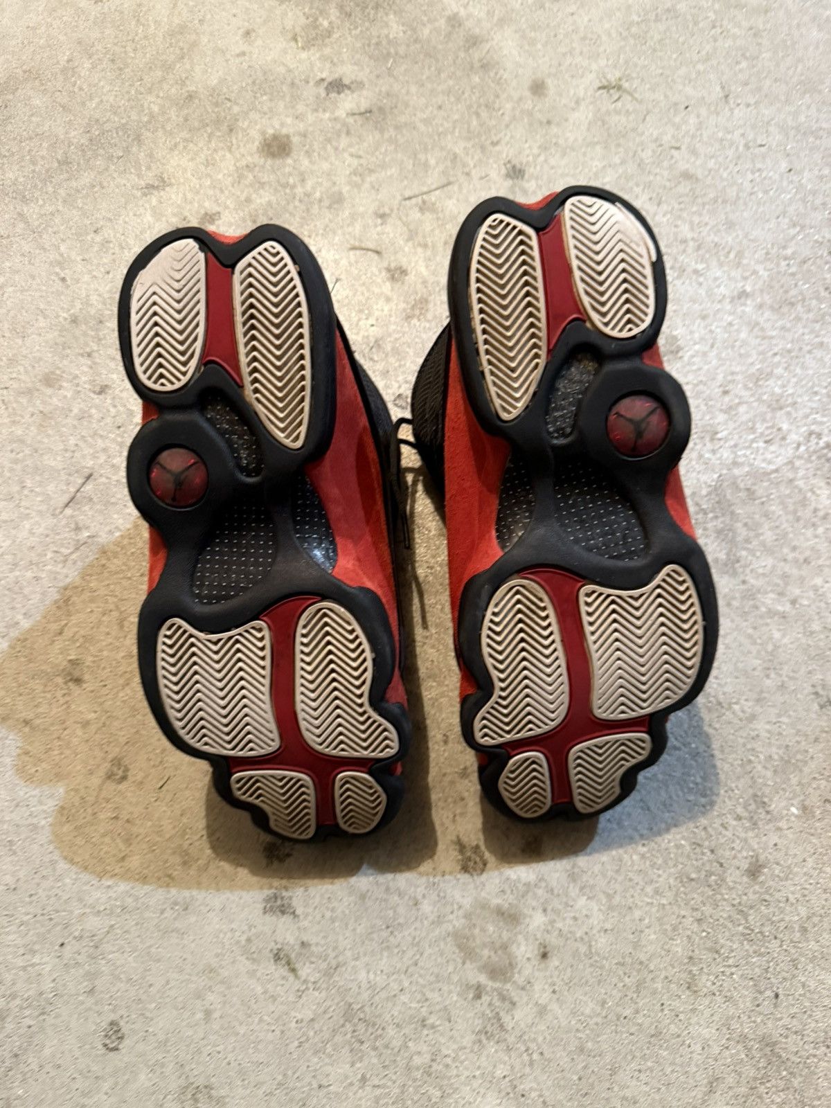 Jordan Brand Air Jordan Bred 13s Size US 10 / EU 43 - 6 Thumbnail