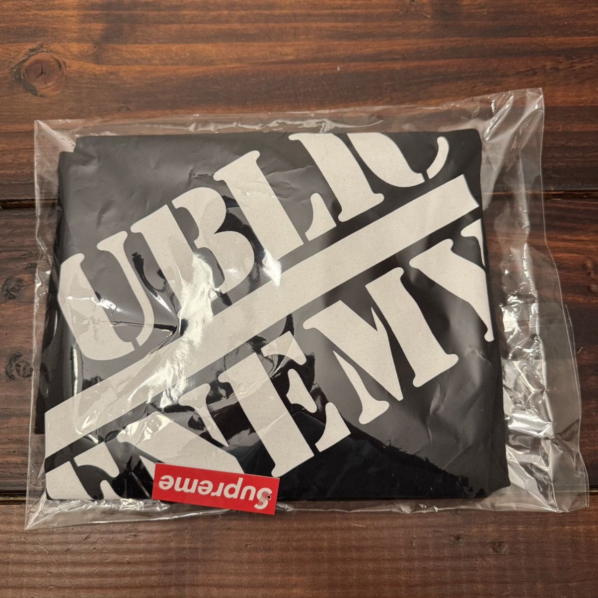 Public Enemy × Supreme × Undercover Supreme UNDERCOVER Public Enemy Blow Your Mind Tee Size US XL / EU 56 / 4 - 9 Thumbnail