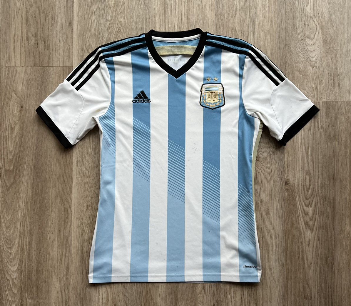 Adidas × Vintage Adidas 2014 Home Argentina Soccer T-Shirt Football Jersey Size US M / EU 48-50 / 2 - 1 Thumbnail