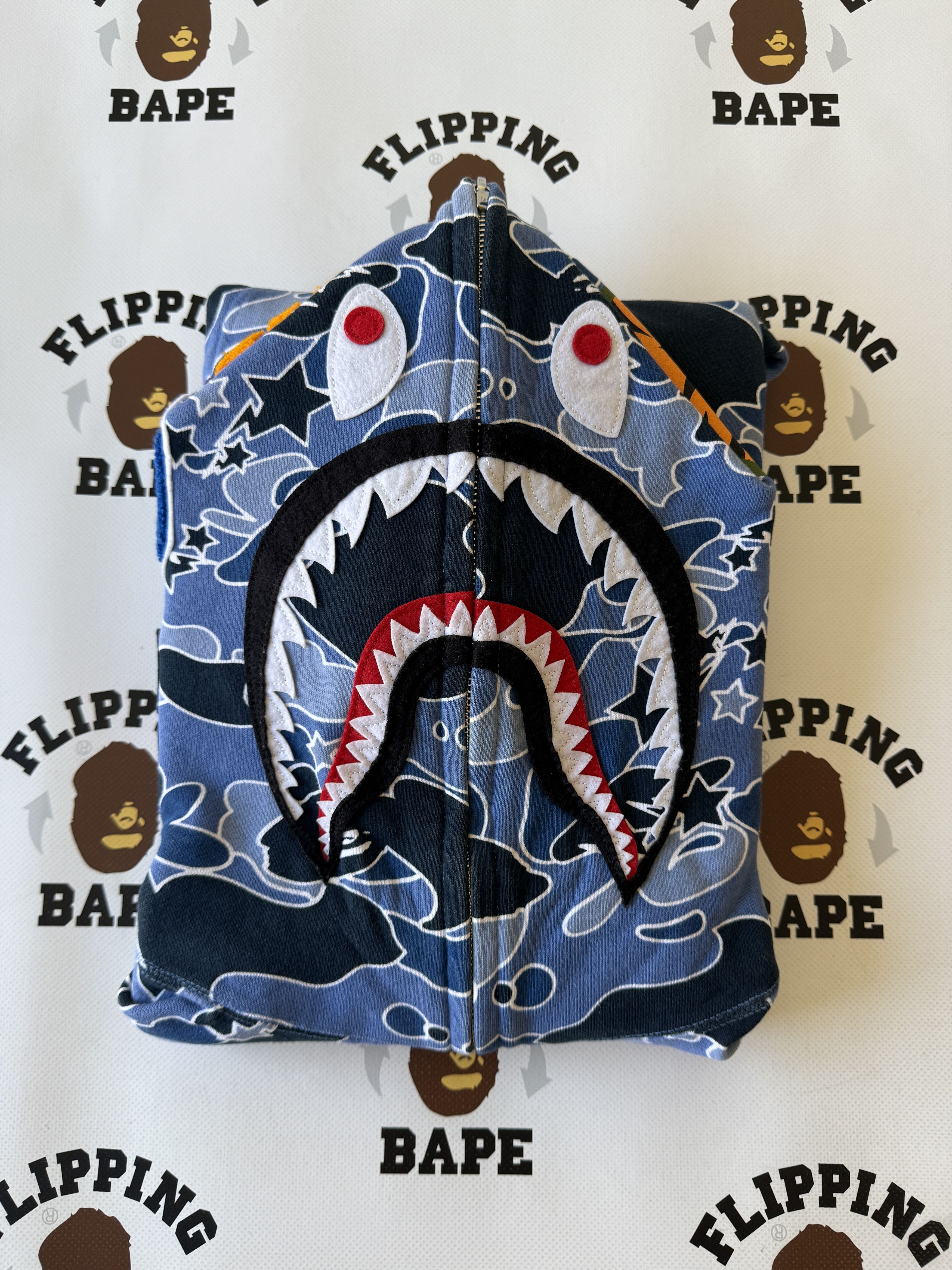 Bape BAPE STA CAMO SHARK FULL ZIP HOODIE (2017) Size US M / EU 48-50 / 2 - 15 Thumbnail