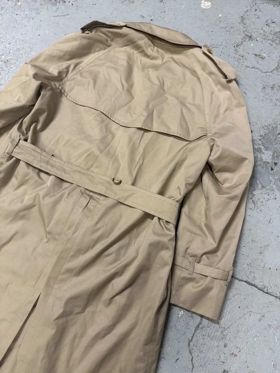 Burberry 1990s Burberry Beige Tartan Trench Coat Size US L / EU 52-54 / 3 - 8 Thumbnail