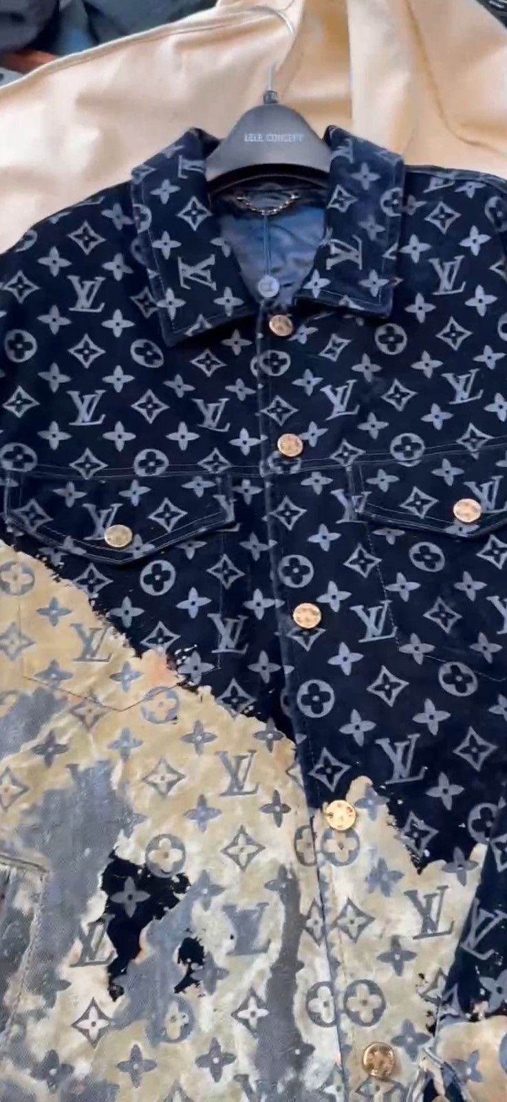 Louis Vuitton LV 24SS Flaming Cloud Colorblocked Denim Jacket 52 Size US L / EU 52-54 / 3 - 12 Thumbnail