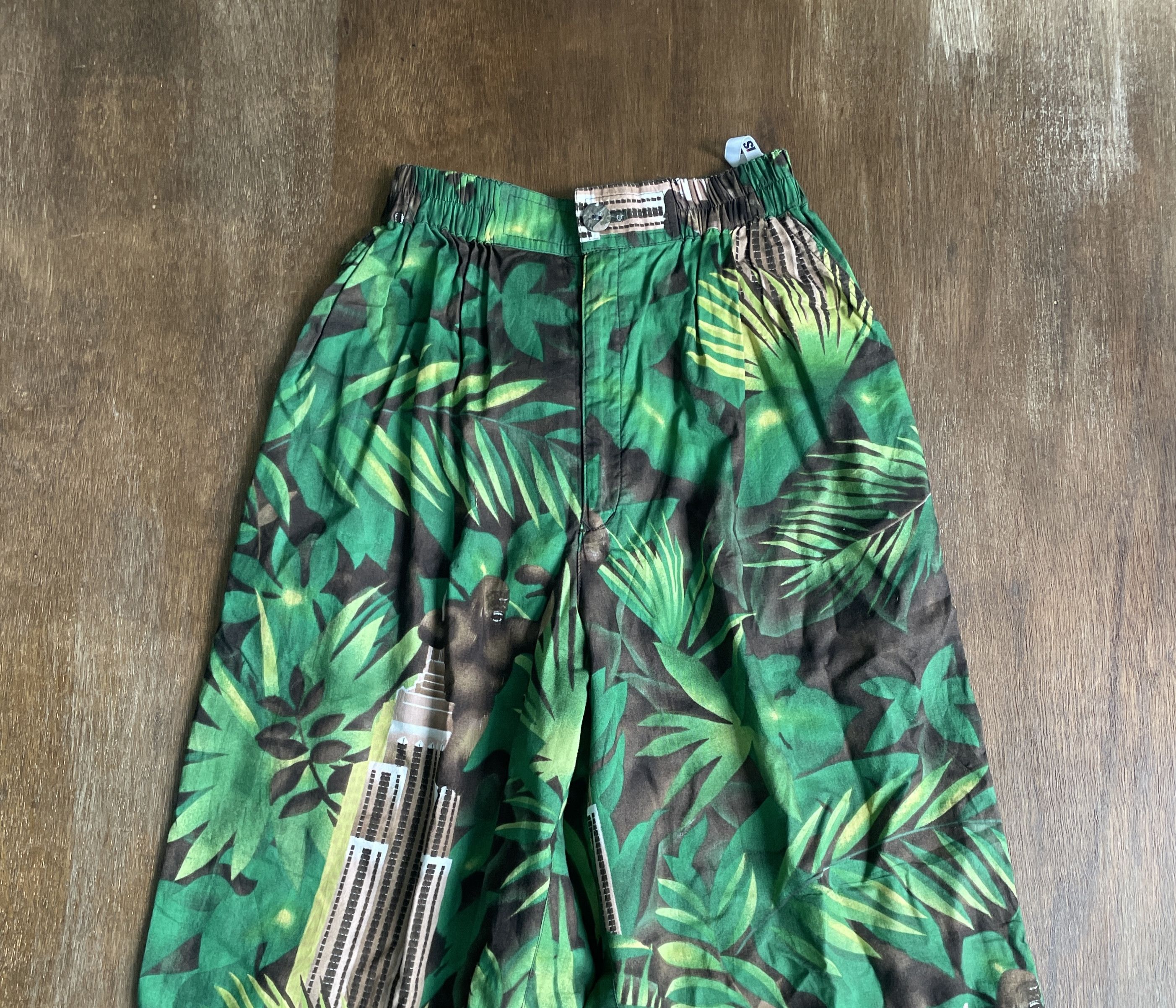 Issey Miyake ISSEY MIYAKE King Kong Jungle Prints Vintage Jogger Pants Size US 26 / EU 42 - 2 Thumbnail