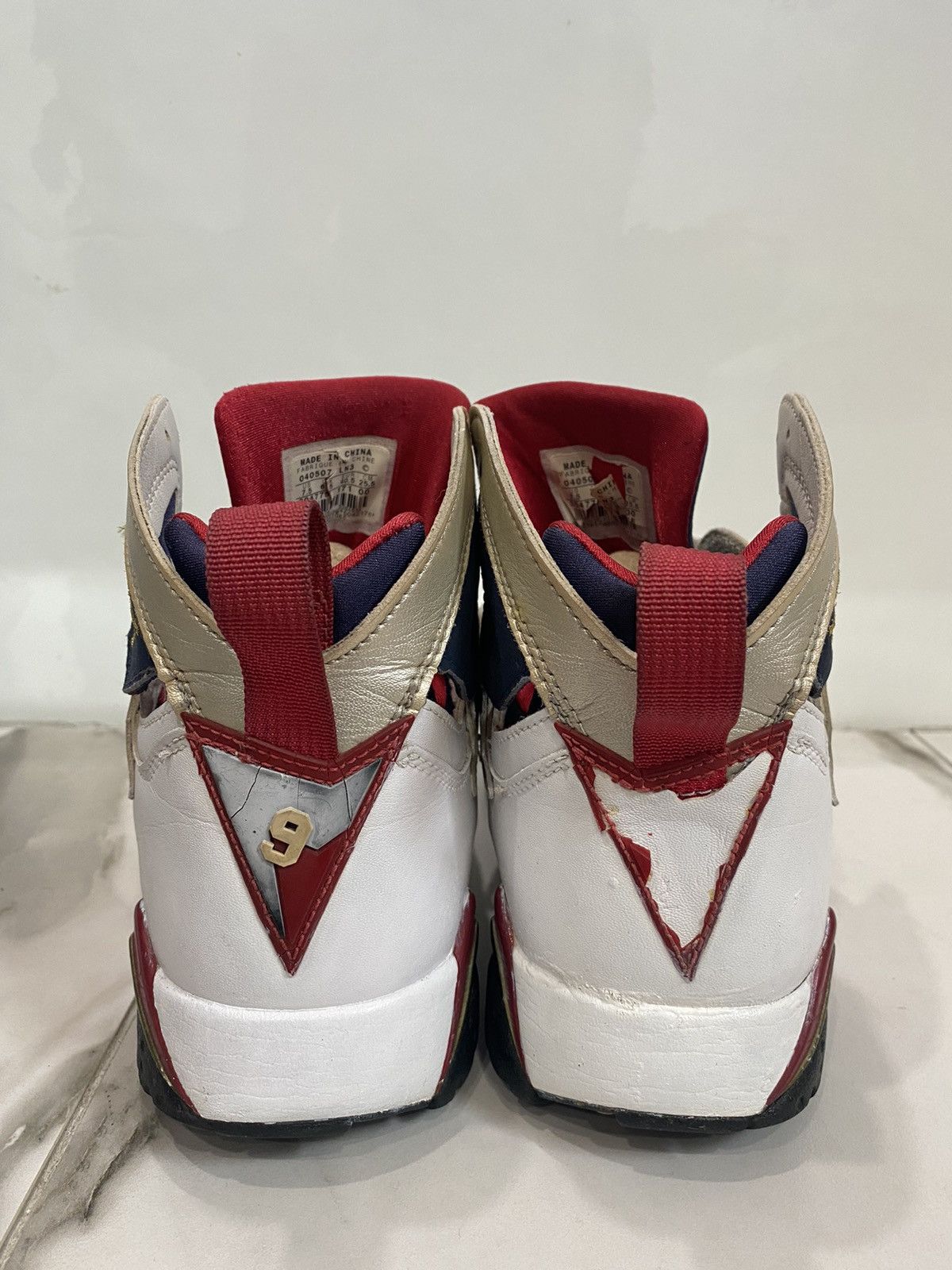 Jordan Brand 2004 Jordan “Olympic 7” Size US 7.5 / EU 40-41 - 3 Thumbnail