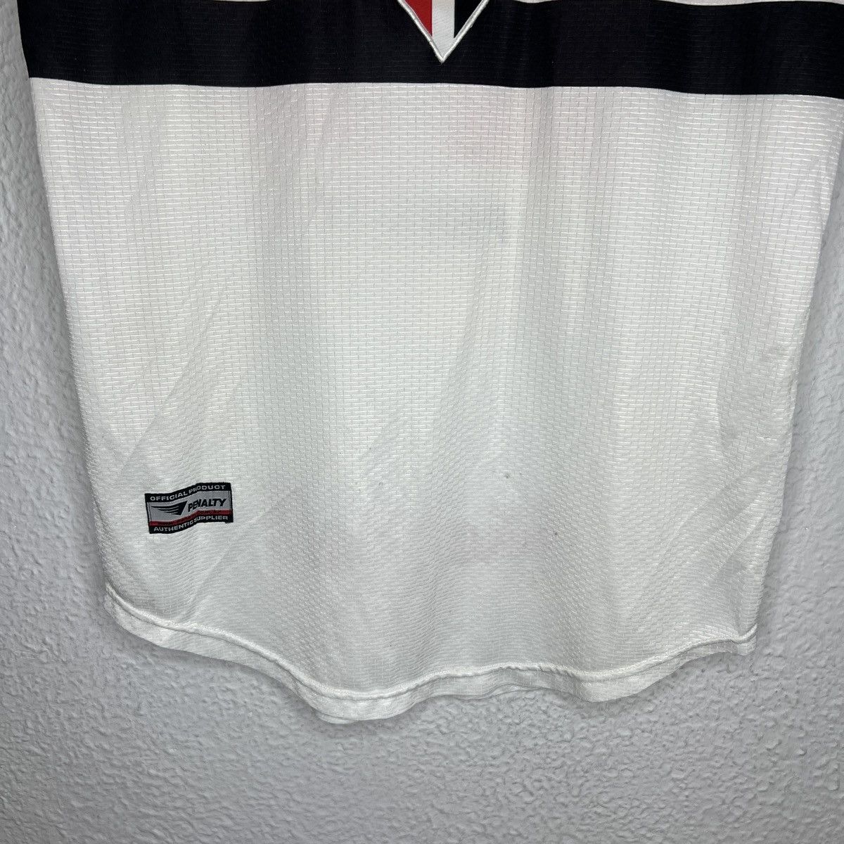 Penalty São Paulo Penalty Vintage Tshirt Tee Jersey 90s Y2K White 24 Size US L / EU 52-54 / 3 - 6 Thumbnail