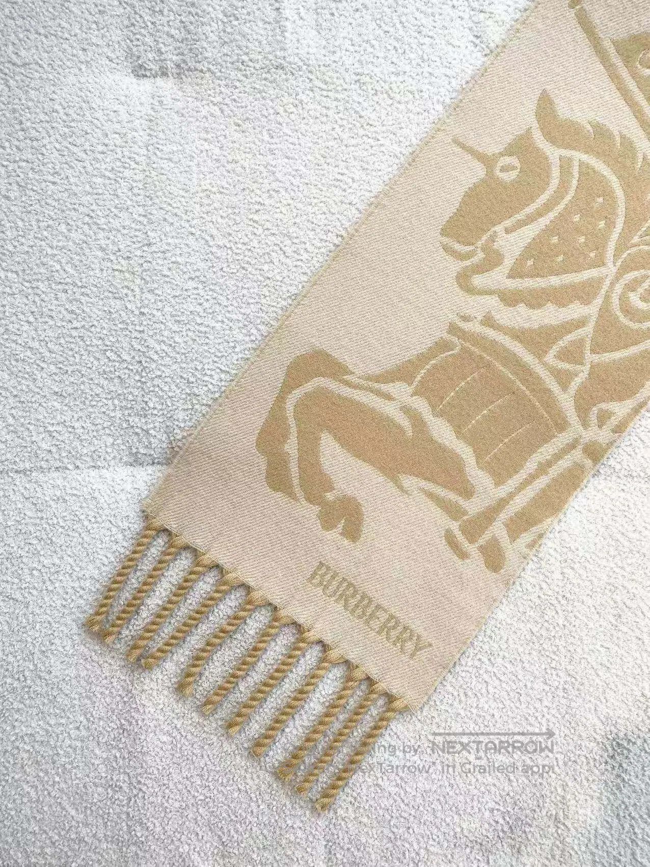 Burberry Burberry War horse logo wool scarf| Size ONE SIZE - 2 Thumbnail