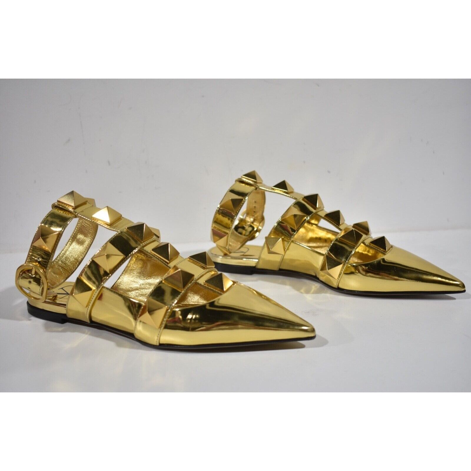 Valentino Rockstud Pyramid Pointed Ankle Strap Ballerina Flat 38.5 Size US 8.5 / IT 38.5 - 4 Thumbnail