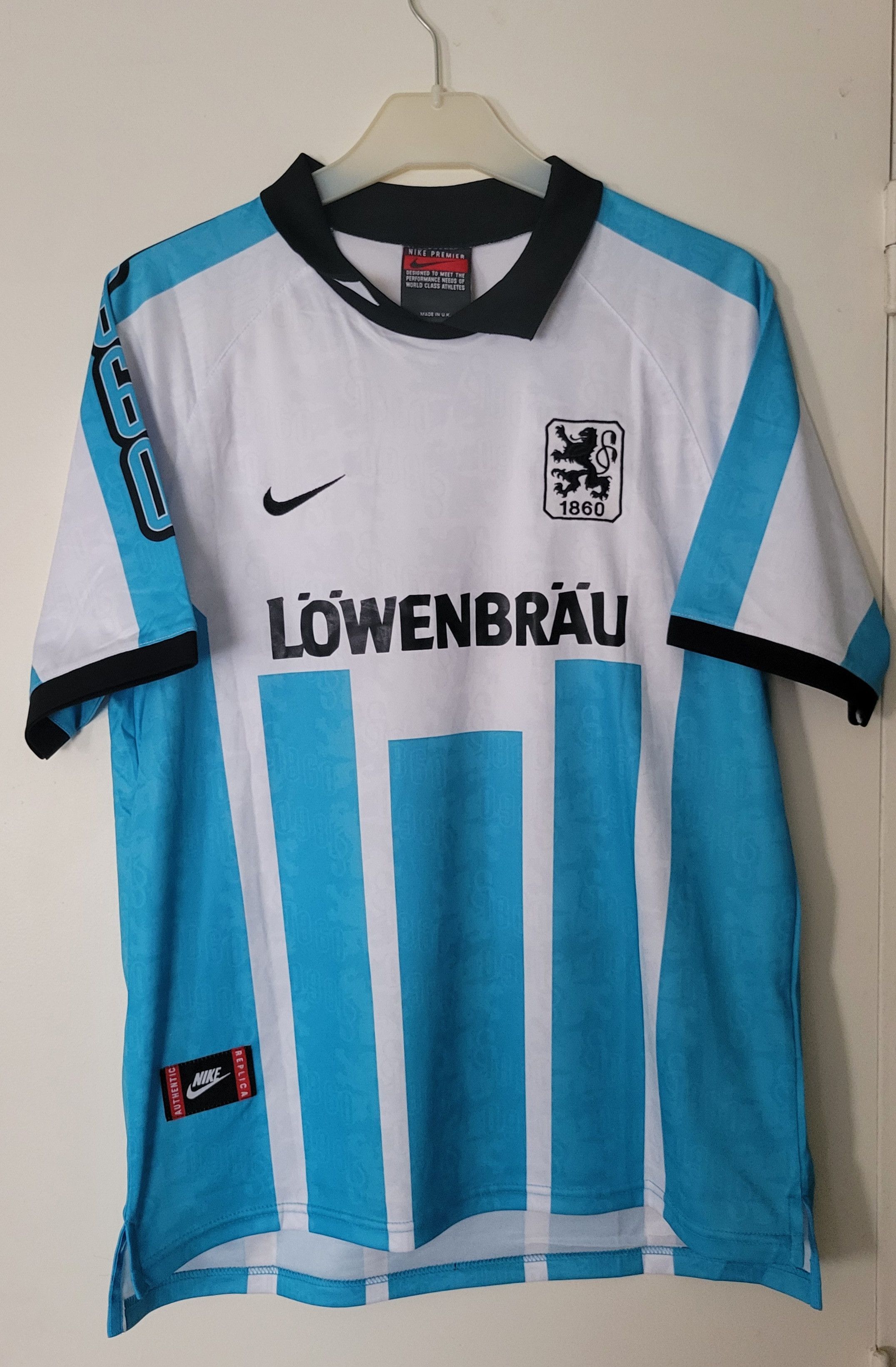 Other Munich 1860 1996 Abédi Pelé 19 Vintage Retro Football Jersey Size US L / EU 52-54 / 3 - 3 Thumbnail