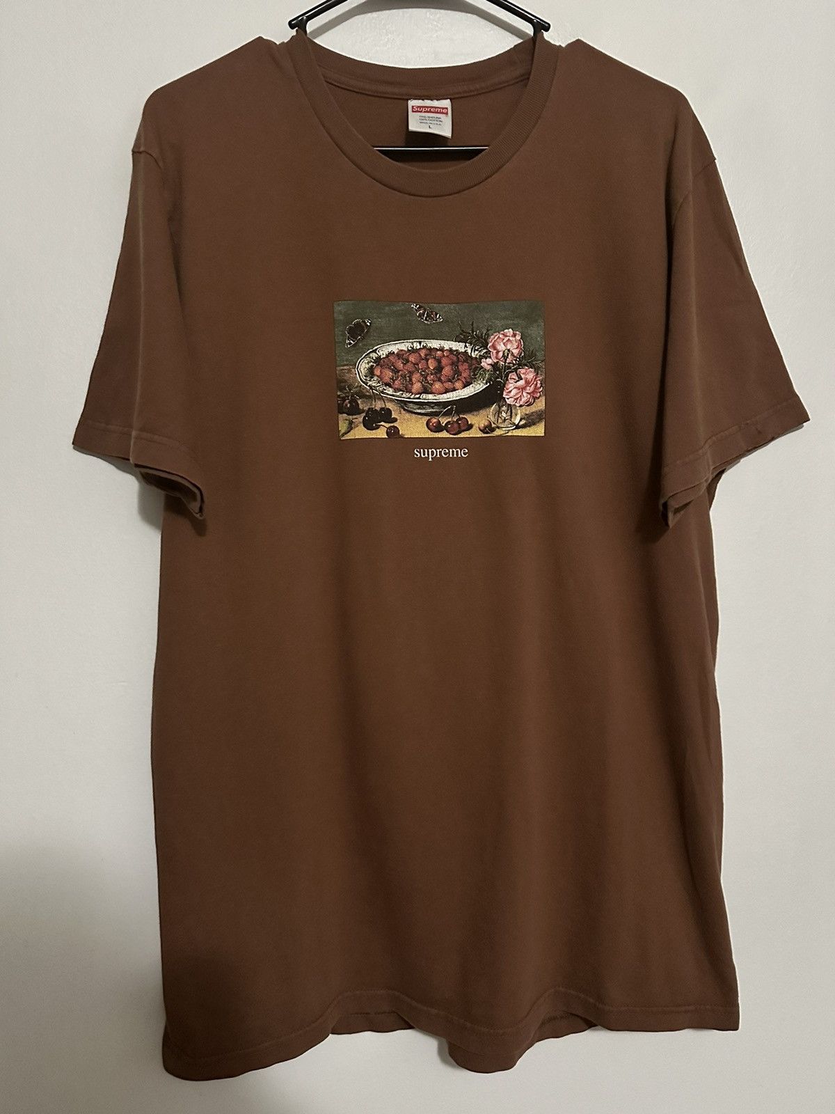 Supreme Supreme Strawberries Tee Size US L / EU 52-54 / 3 - 1 Thumbnail