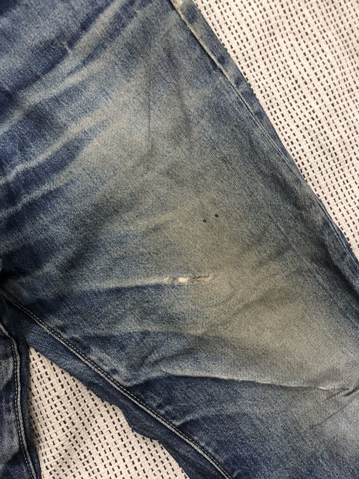 Kaihara Denim × Uniqlo Vintage Distressed Uniqlo Denim kaihara w32 Size US 32 / EU 48 - 4 Thumbnail