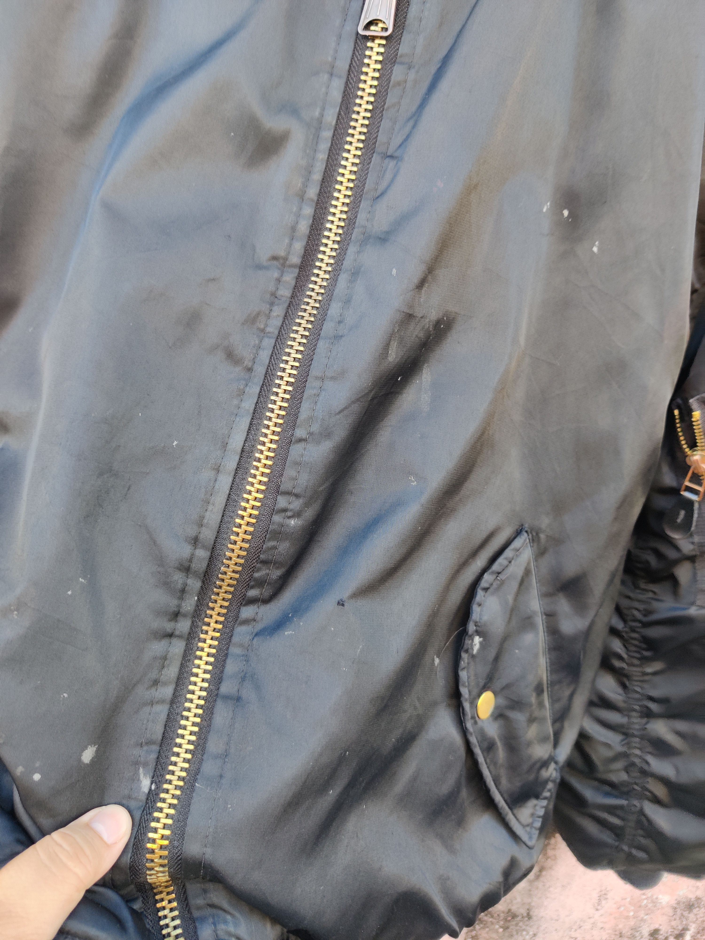 Japanese Brand Vintage Distressed Un-Branded Japanese Flight Bomber Jacket Size US L / EU 52-54 / 3 - 8 Thumbnail